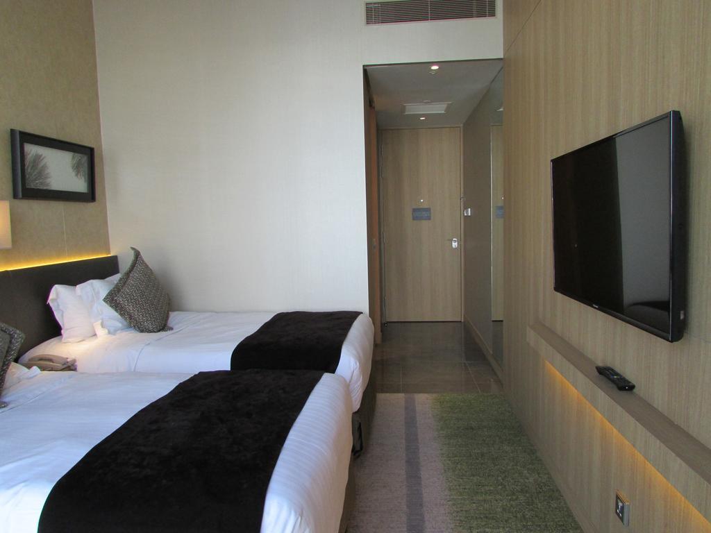 סינגפור Momentus Hotel Alexandra מראה חיצוני תמונה