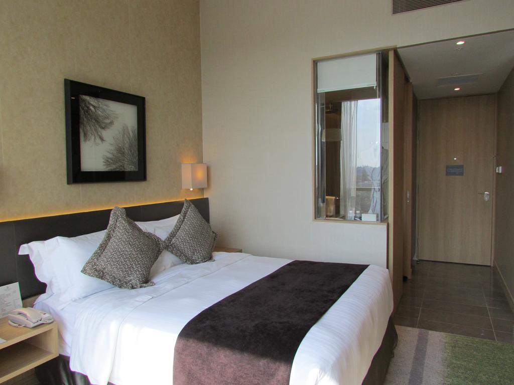 סינגפור Momentus Hotel Alexandra מראה חיצוני תמונה