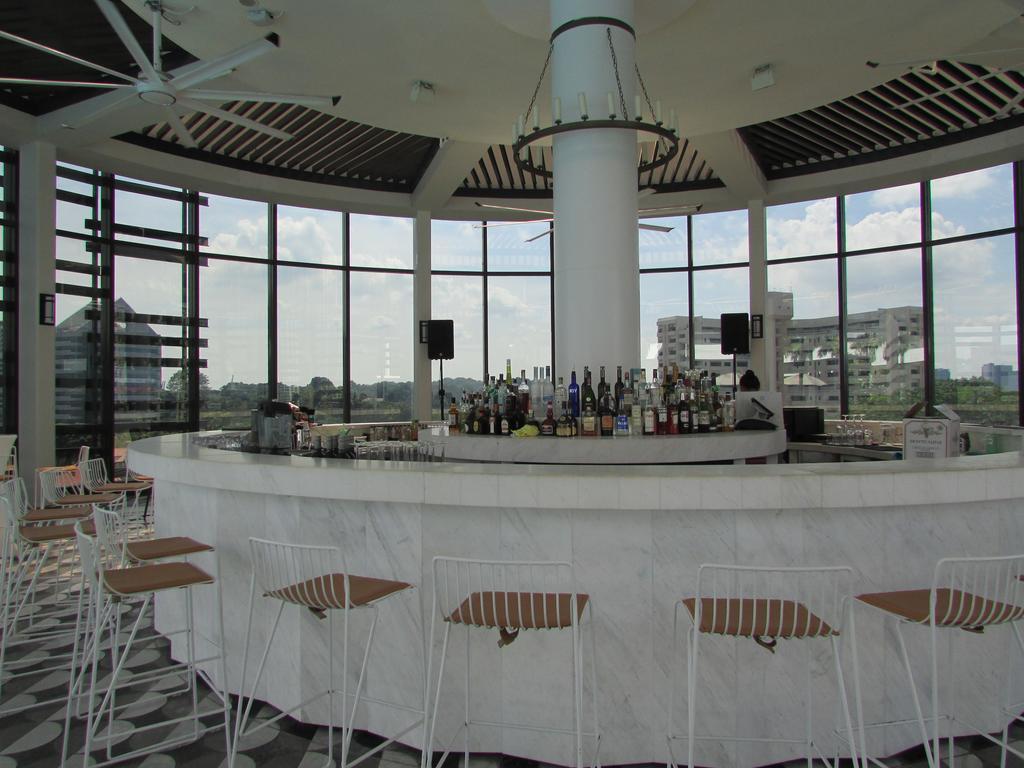 סינגפור Momentus Hotel Alexandra מראה חיצוני תמונה